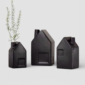 Hearth and Hand Magnolia Black Matte Ceramic House Shaped Bud Vases NWT